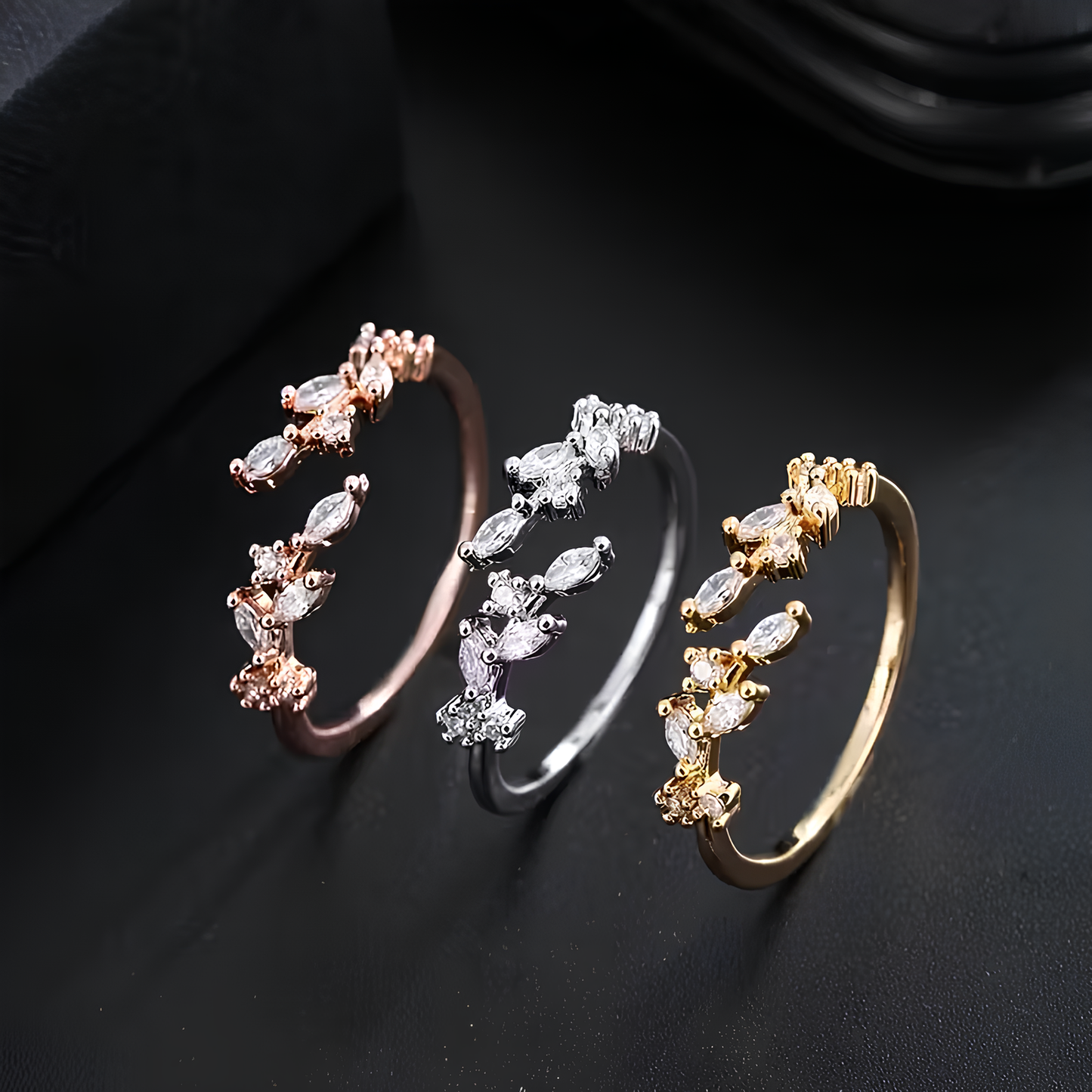 Dilove Zarif Kristal Taşlı Yaprak Kadın Yüzük – Modern Takı