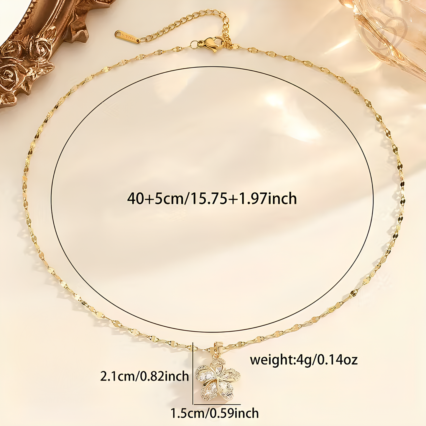 Dilove Kristal Taşlı Çiçek Kolye – Günlük ve Özel Günler İçin