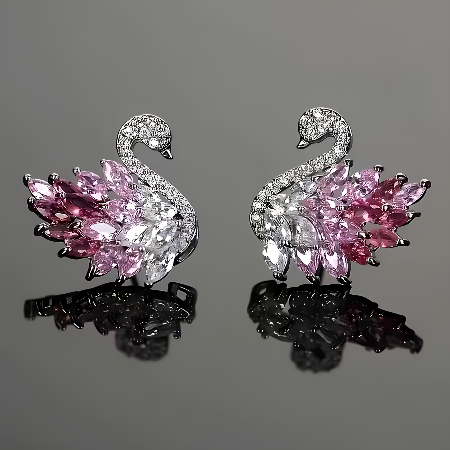 Dilove Kristal Taşlı Çiçek Kadın Küpe – Moda ve Hediyelik Aksesuar