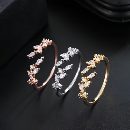 Dilove Zarif Kristal Taşlı Yaprak Kadın Yüzük – Modern Takı