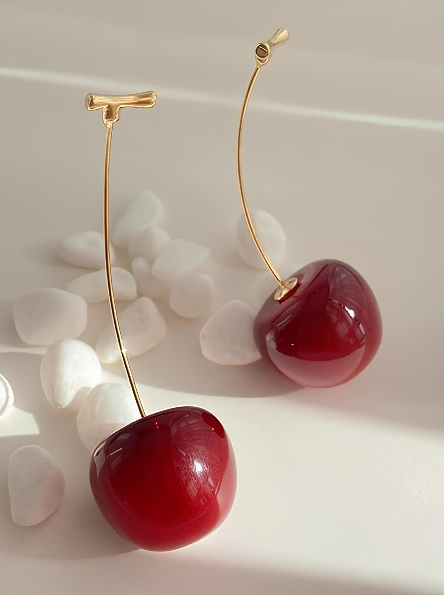 Dilove Kiraz Tasarım Kadın Küpe – Zarif ve Şık Model